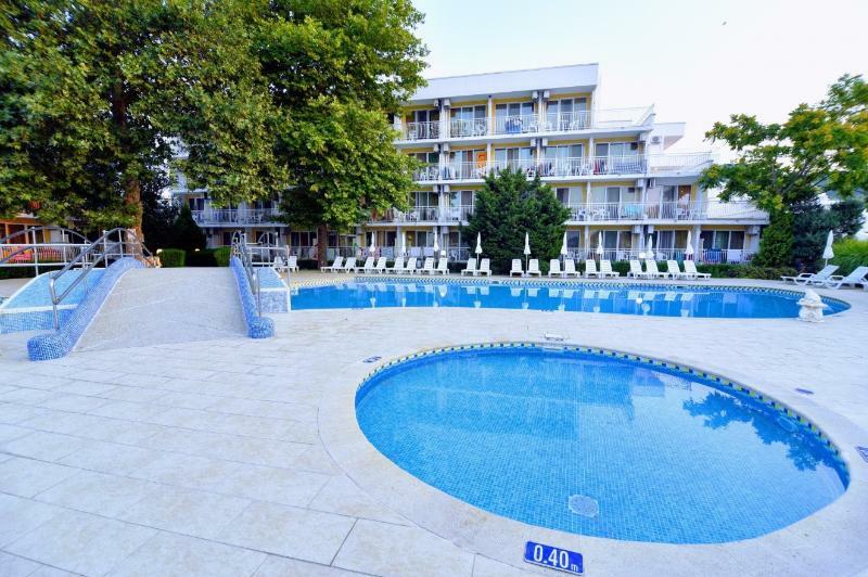 Kaliopa Hotel Albena Exterior foto